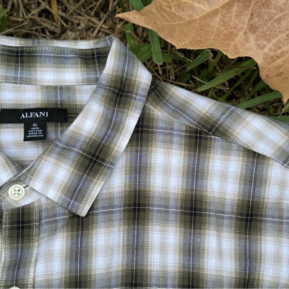 Alfani Men's XL Button Up Shirt Olive Cream Plaid Cotton Blend Business Casual